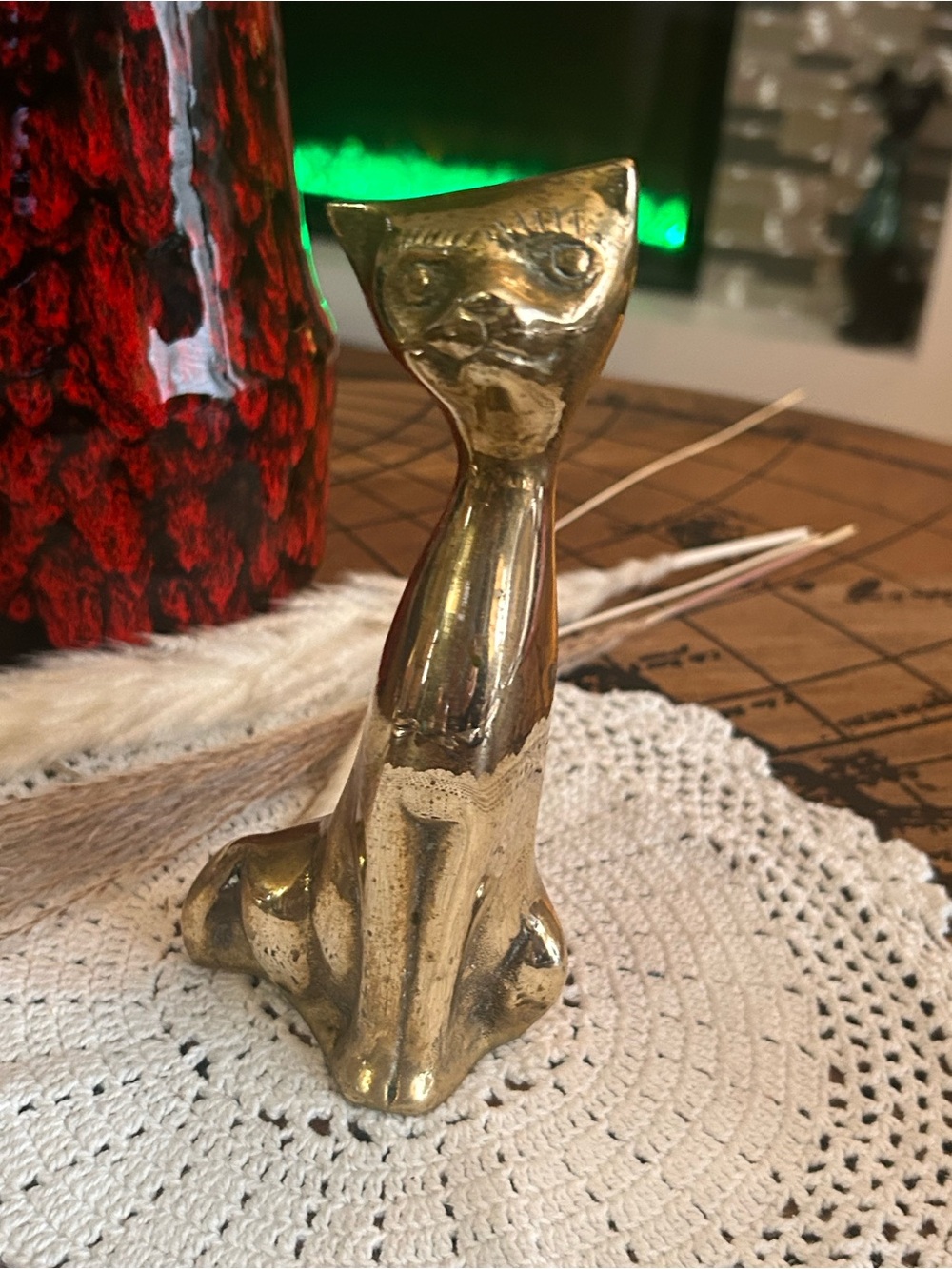 Vintage Solid Brass Cat Figurine – Mid Century Modern Stylized Kitty – Hollywood